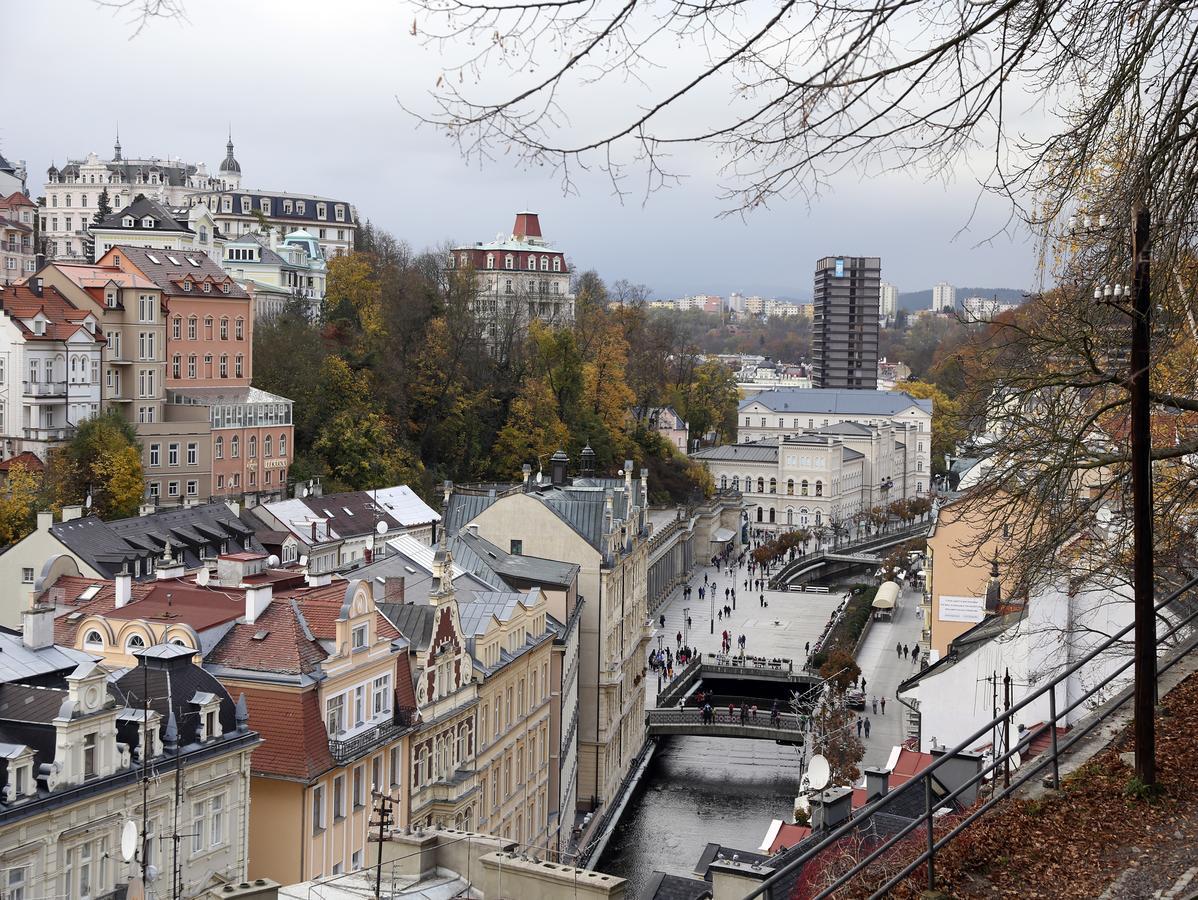 Apartman Moravska 188 Apartment Karlovy Vary Luaran gambar